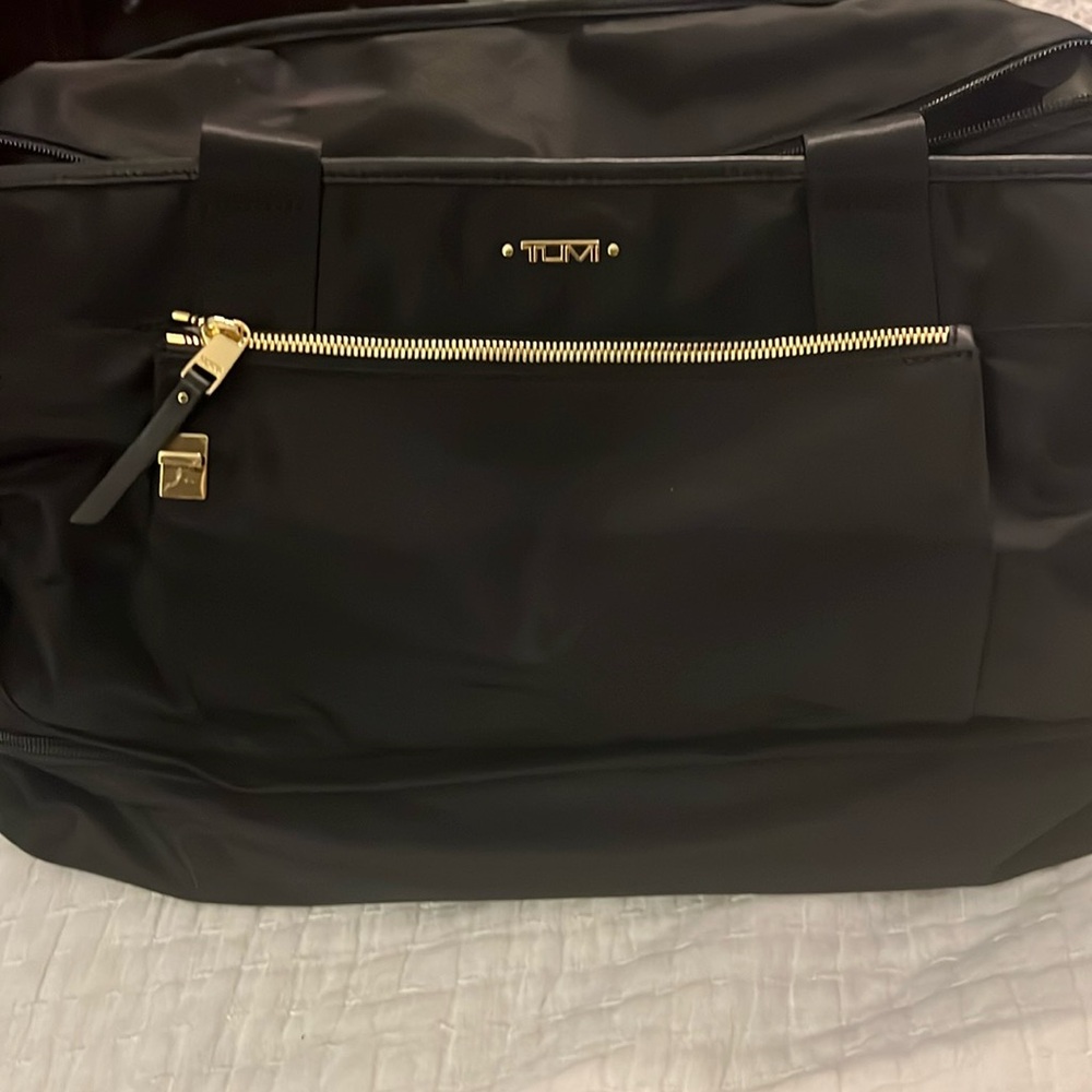 Excellent condition TUMI WEEKENDER